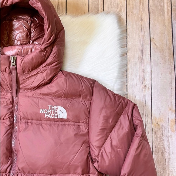The North Face Women’s Nuptse Belted Mid Jacket, size Med fits like a Lg - Picture 1 of 12